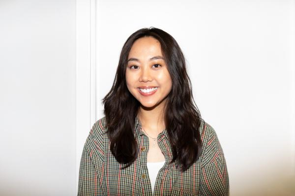 a profile photograph of Linda Kim