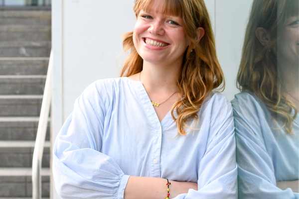 a profile photograph of Stephanie Ramsey