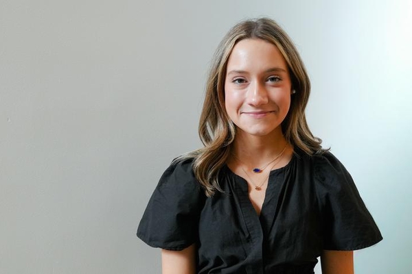 a profile photograph of Hollia Hagan