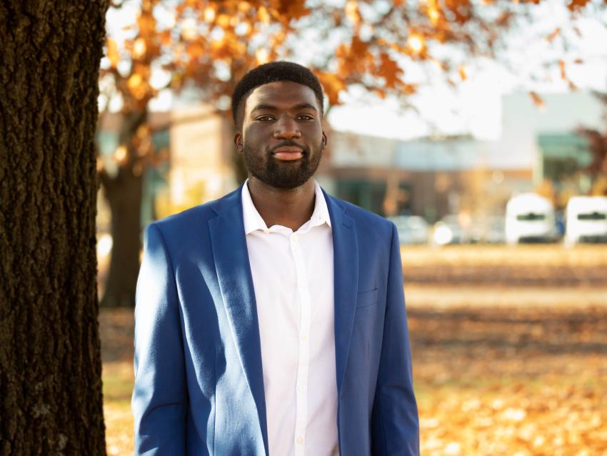 Picture of public health student, Christopher Otieno, in the Fall.