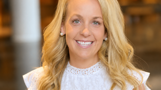 a profile photograph of Jessica Wiard