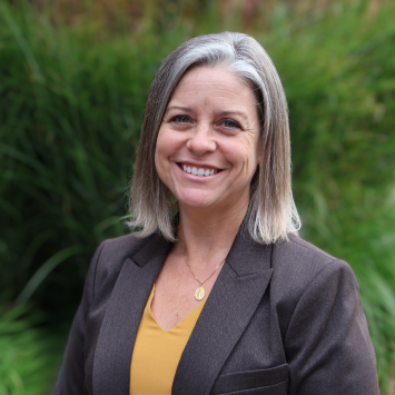 a profile photograph of Allison Adams