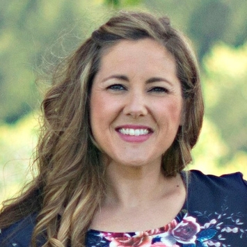 a profile photograph of Angela Sparrow