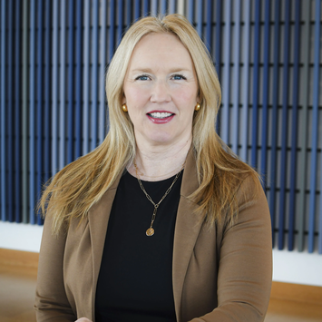 a profile photograph of Keely Rees